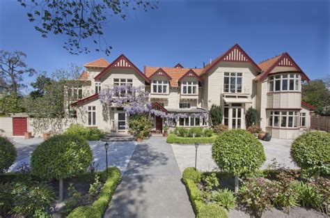 Hotels & Accommodation near Christchurch Casino .